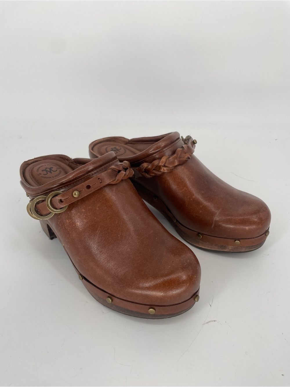 Brown Wooden Block Heel Clogs W Antiqued Gold Hardware Rivets Johnston & Murphy